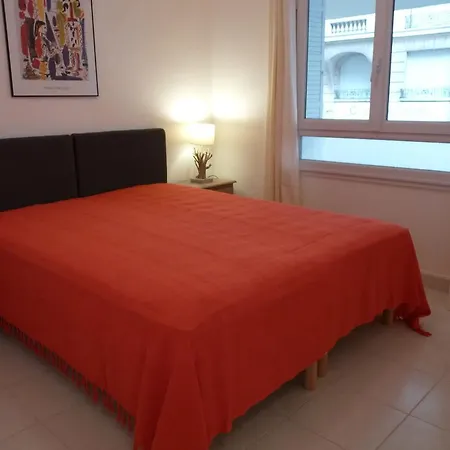 Apartment 82 *